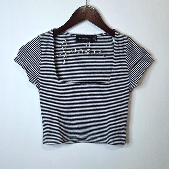 MINKPINK Black And White Striped Cropped Tee Square Neck Size XS - Picture 1 of 8